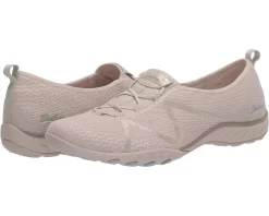 SKECHERS Breathe-Easy - A Look